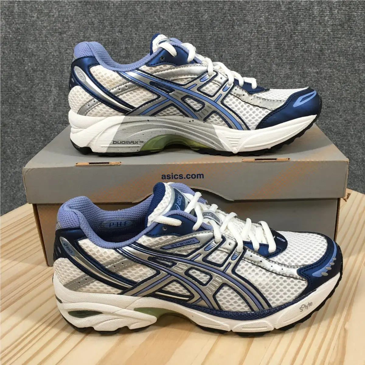 Asics GT-2120 Running Shoes Womens 7.5 Lace Up Sneakers Low Top Blue Gray