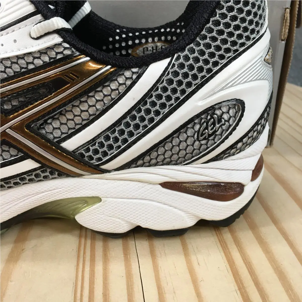 Asics shoes - Multicolor 1