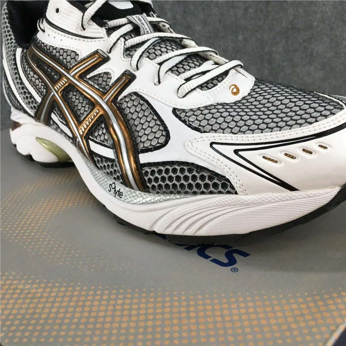 Asics shoes - Multicolor 3