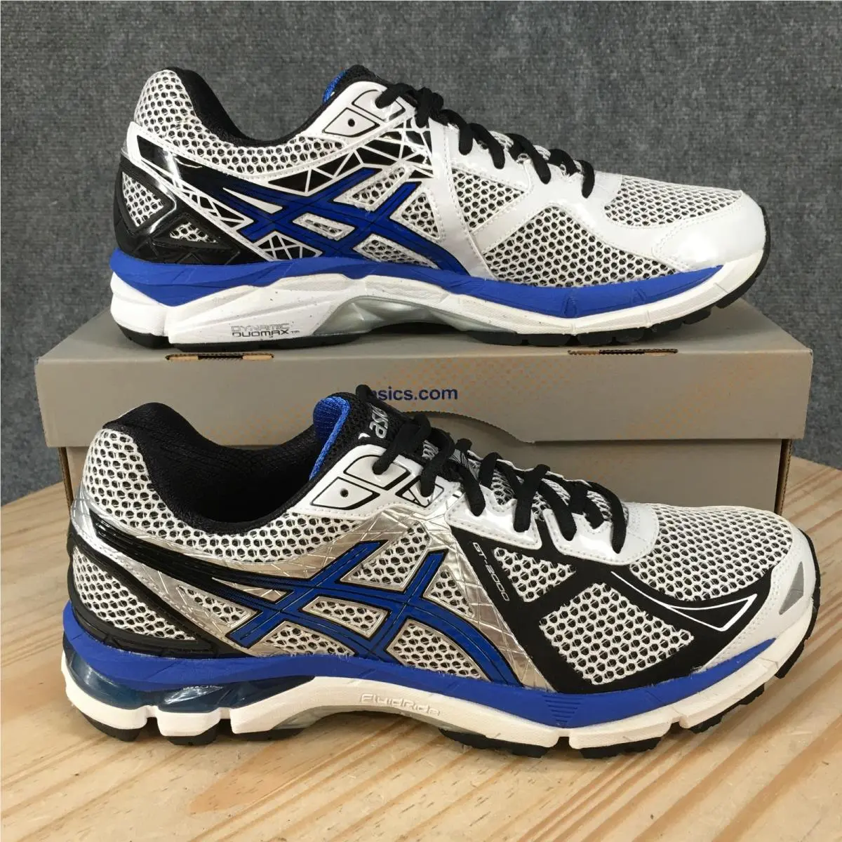 Asics GT-2000 3 Running Shoes Mens 10.5 Sneakers Lace Up Mesh White T300N