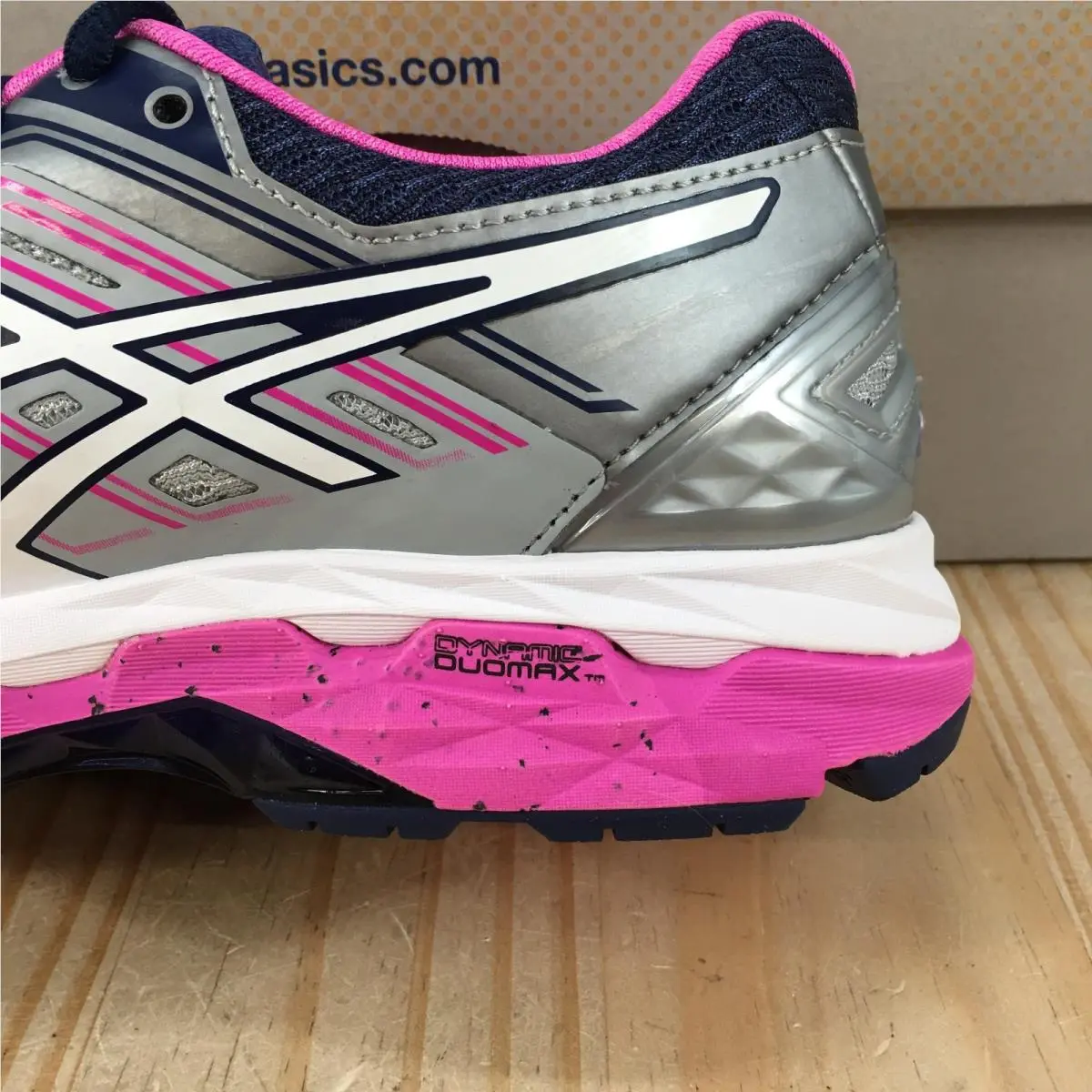 Asics shoes - Multicolor 3