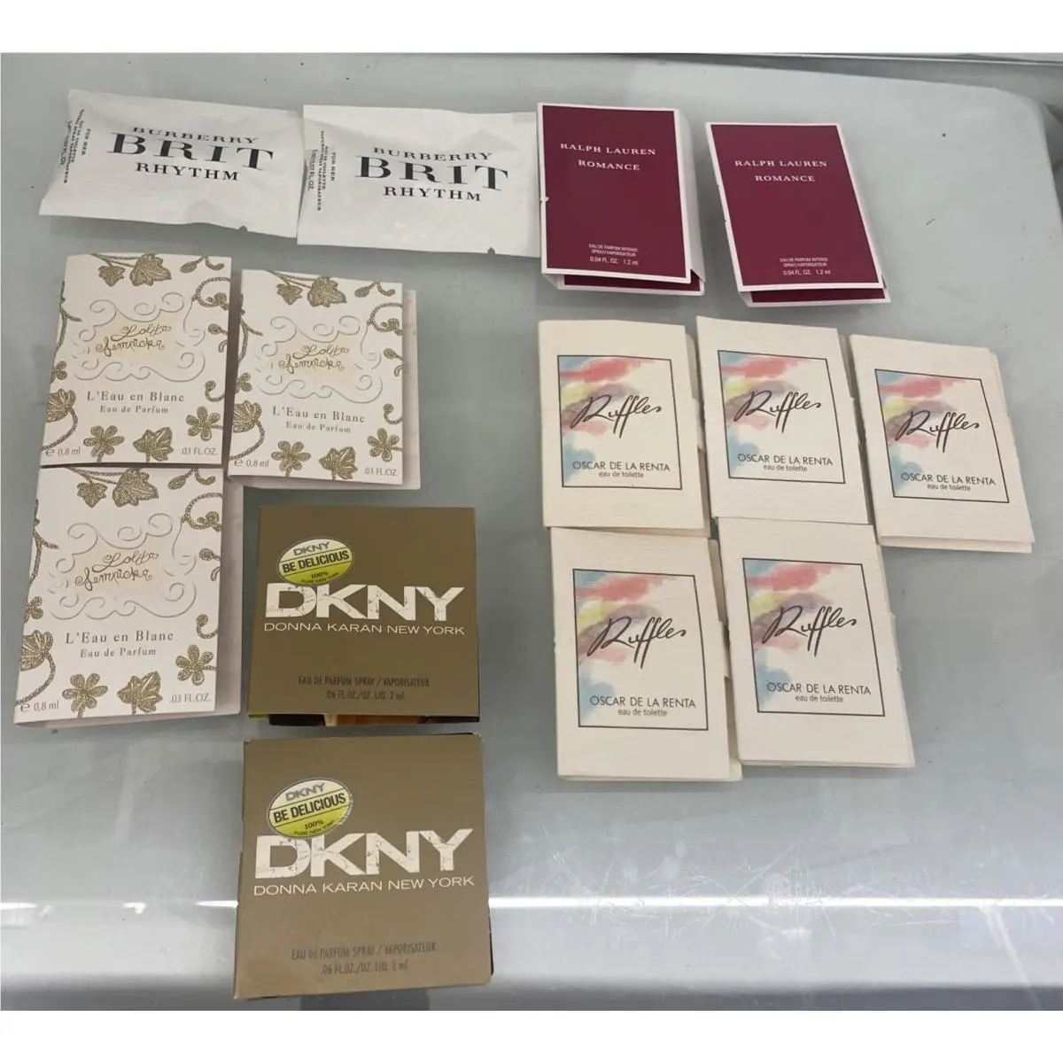 Lot of 14 Perfume Samples: Dkny Ralph Lauren Oscar de la Renta Burberry + More