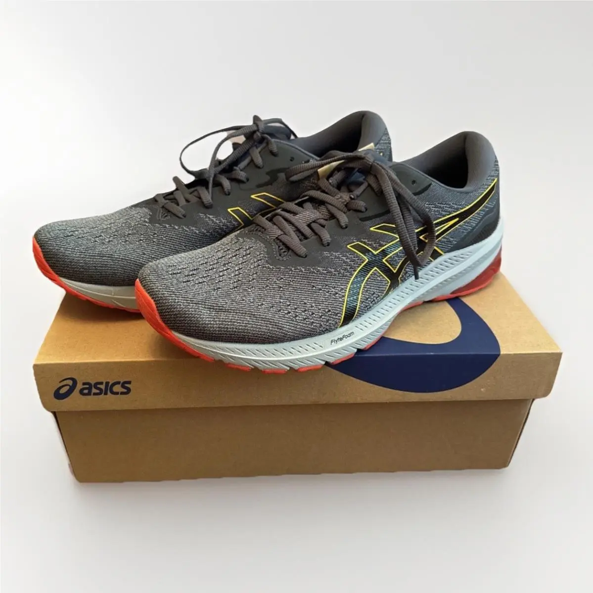 Asics GT-1000 11 Sheet Rock/black Men’s Size 12