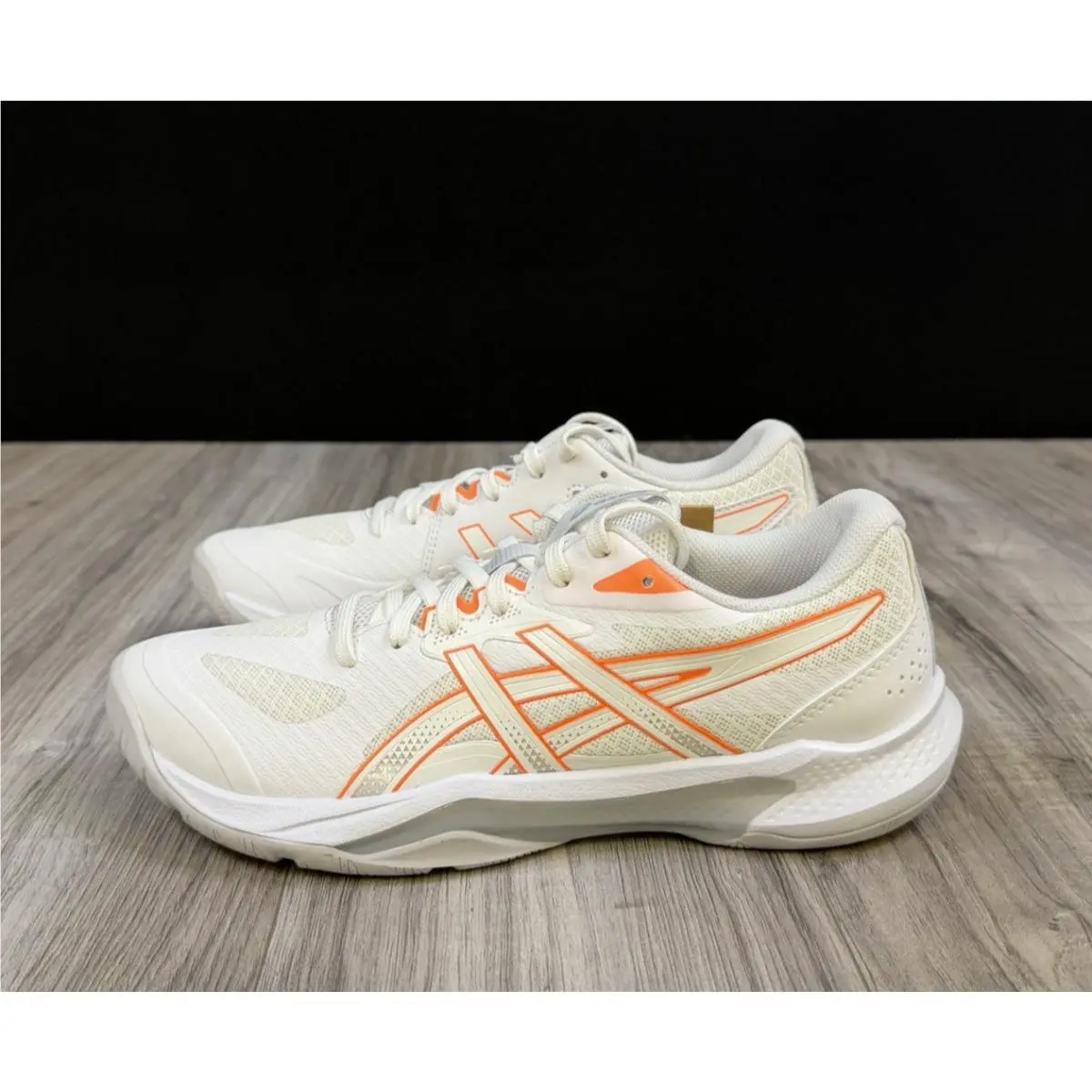 Asics shoes - ASICS GEL-Tactic - White 0