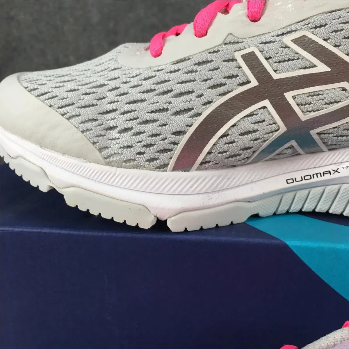 Asics shoes - ASICS GT-1000 - Gray 1