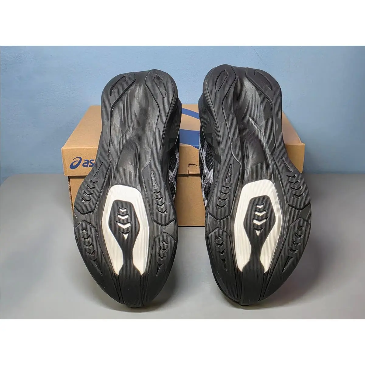 Asics shoes - ASICS Novablast - Novablast - Black (UPC: 199023238016) 5