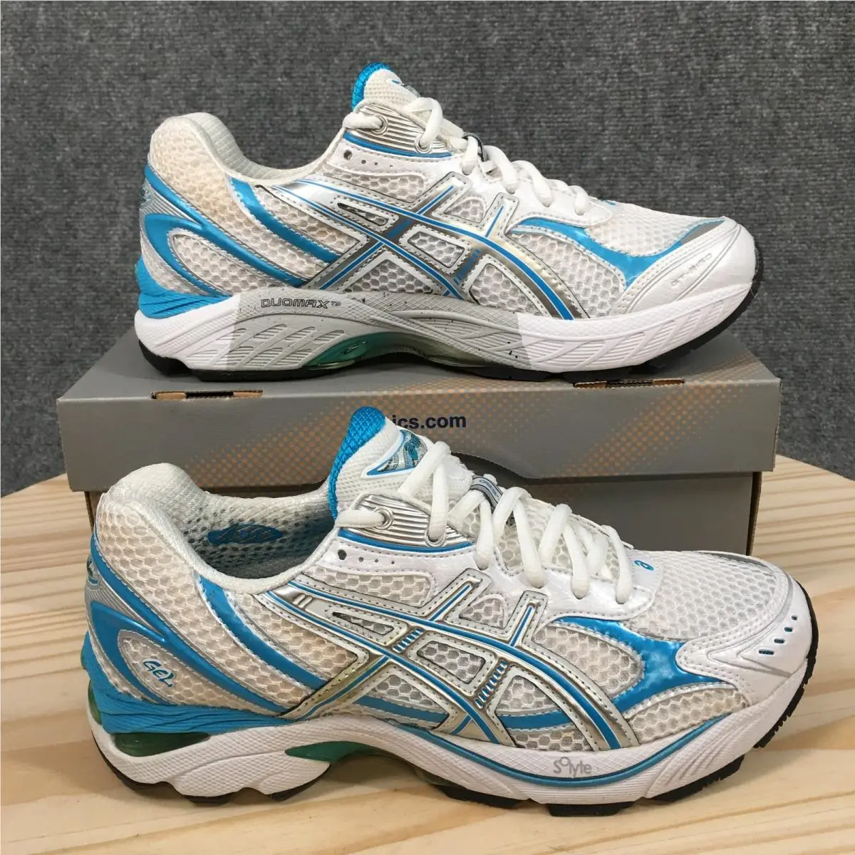 Asics GT-2150 Running Shoes Womens 8 D Lace Up Sneakers Low Top White Blue