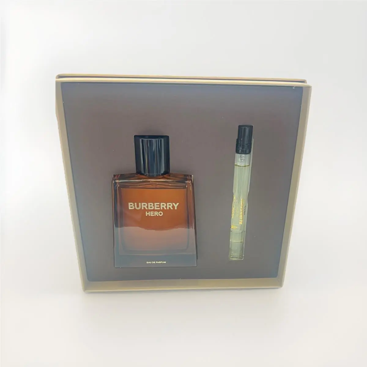 Burberry Hero 2pc Gift Set with 3.3oz+0.33oz Edp Spray