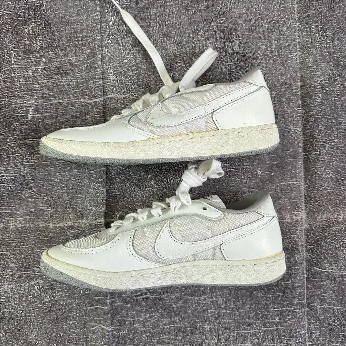 Nike shoes - Nike Meadow - Meadow - White 1