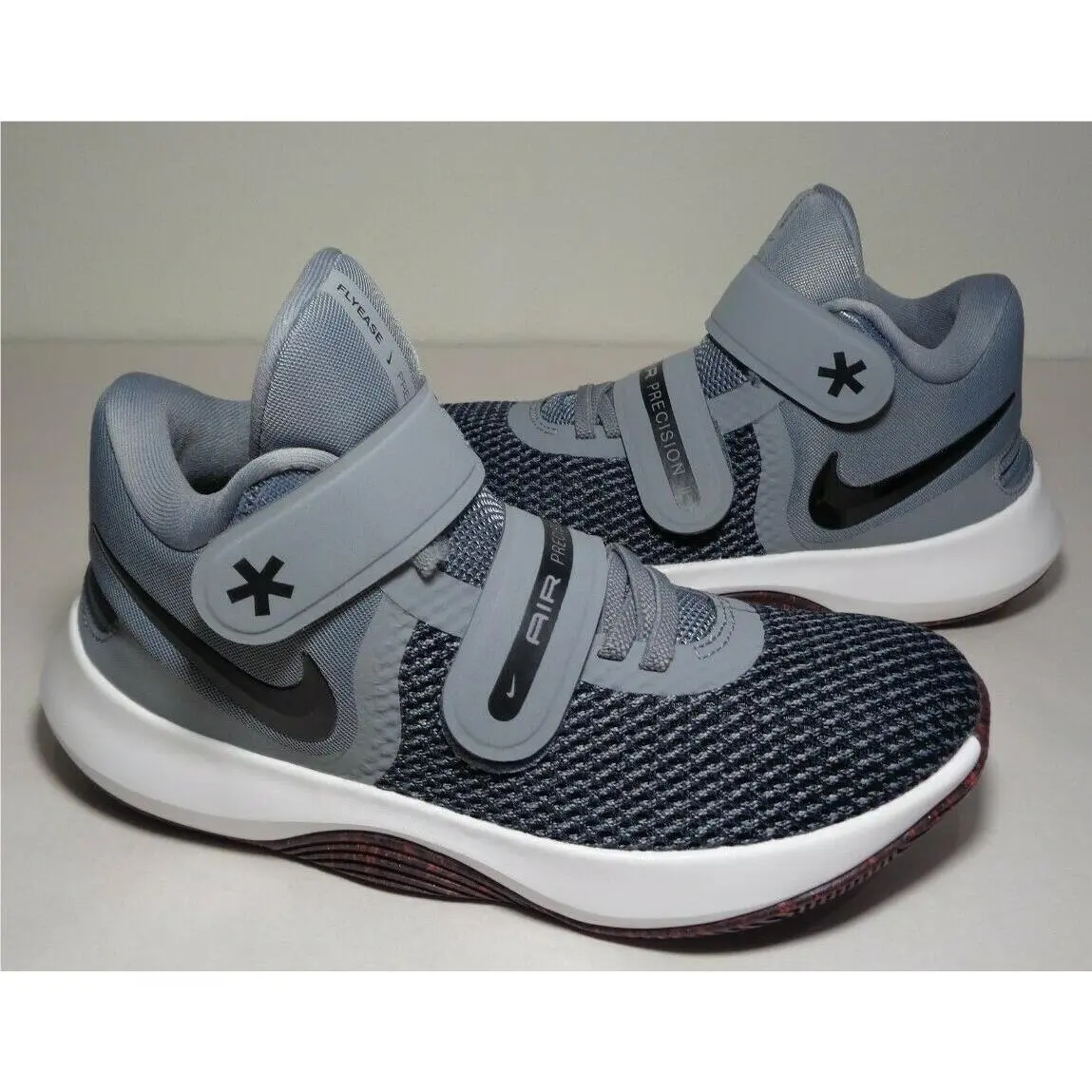 Nike Size 5 Air Precision II Flyease Grey Black Sneakers Women`s Shoes