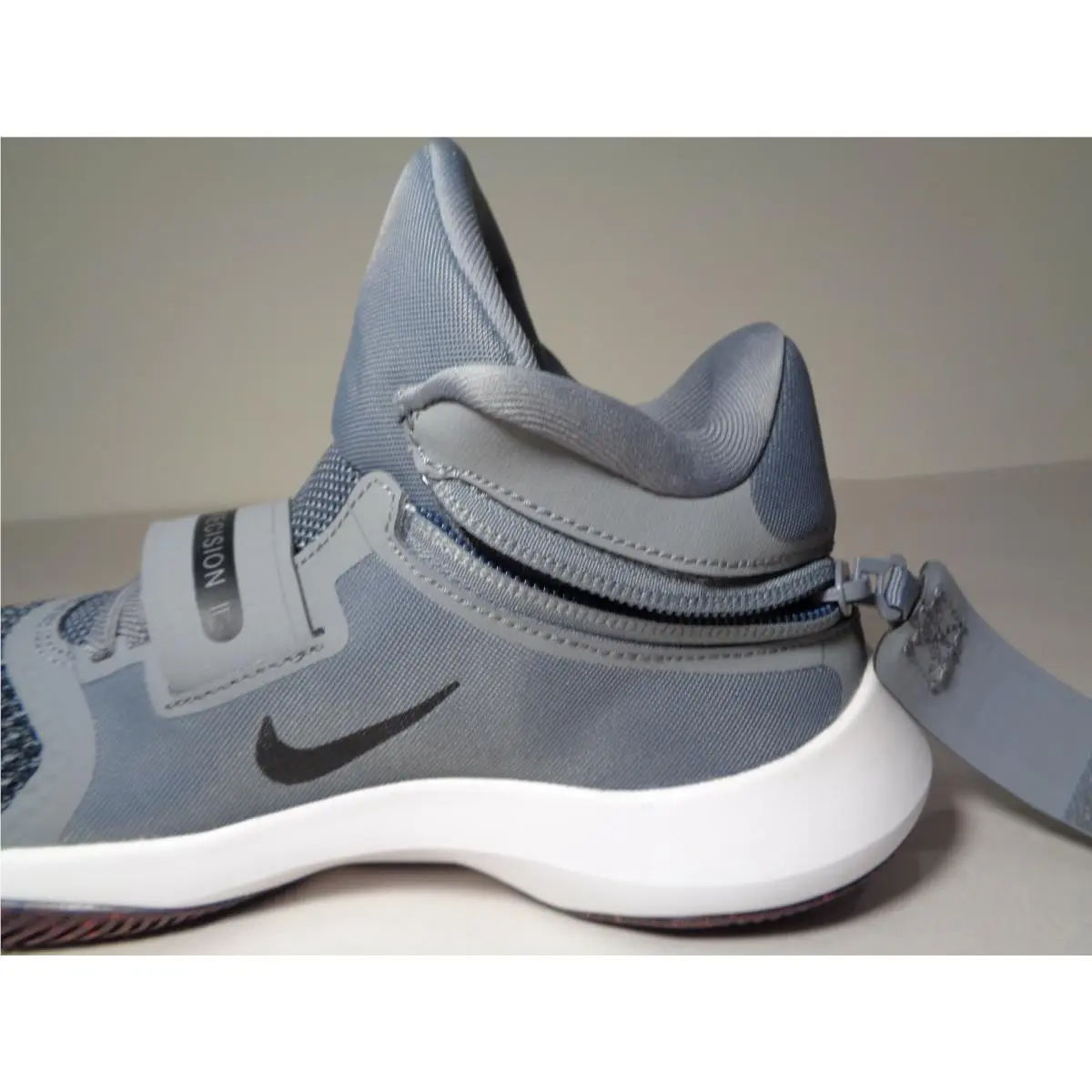Nike shoes - Gray (UPC: 884751565656) 9