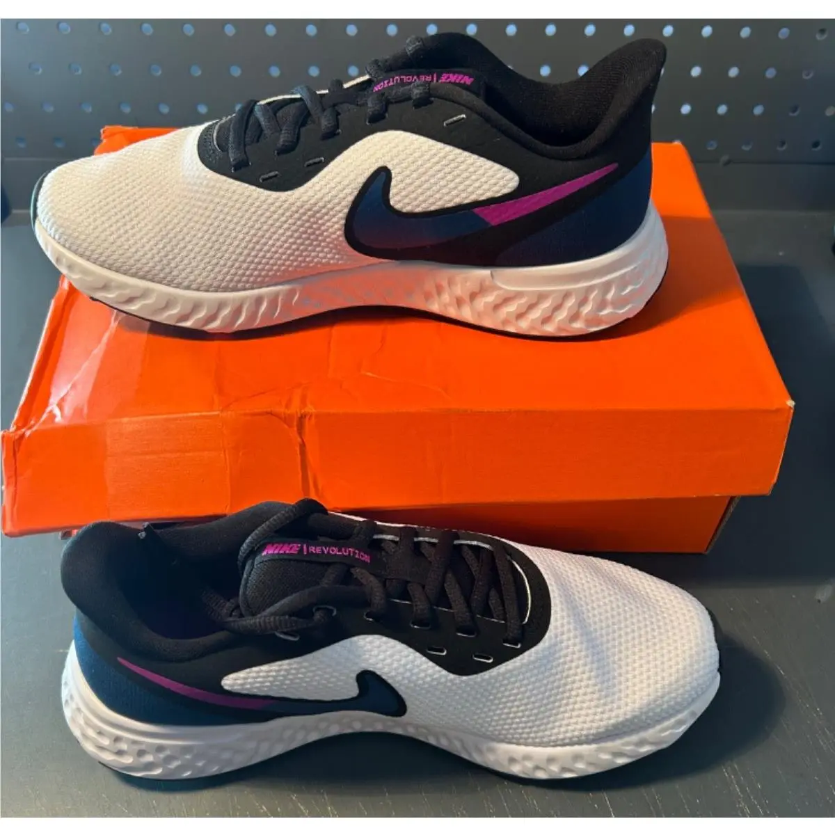Nike shoes - Nike Revolution 5 - Revolution - BQ3207-102 - White 1