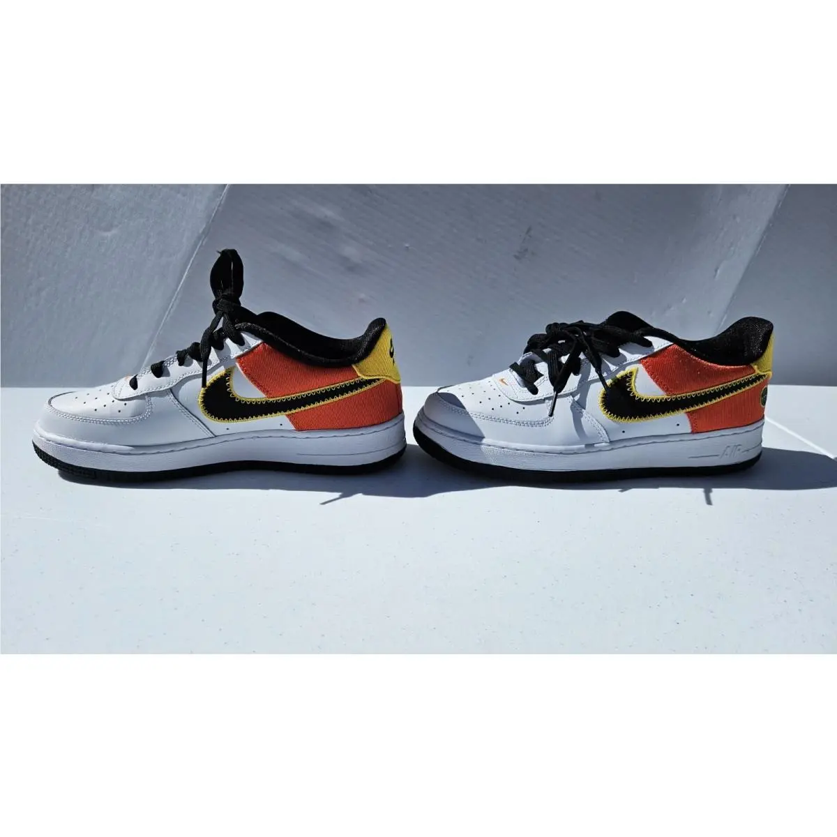 Nike shoes - Nike Air Force 1 `07 LV8 - White (UPC: 194954408200) 1