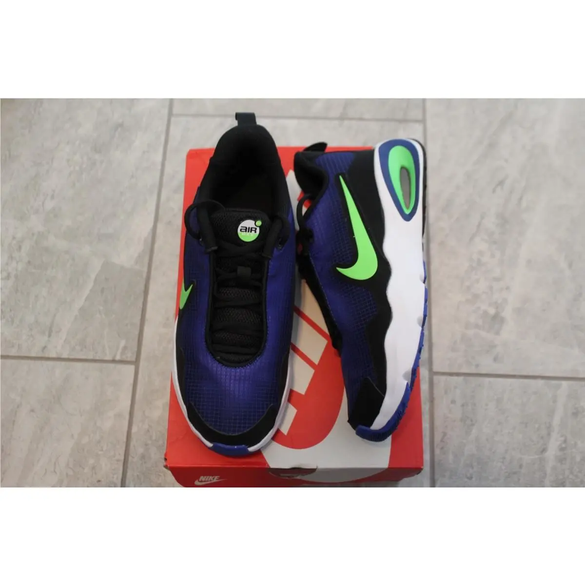 Boys Girls Nike SZ 5 Shoes Air Max Nova
