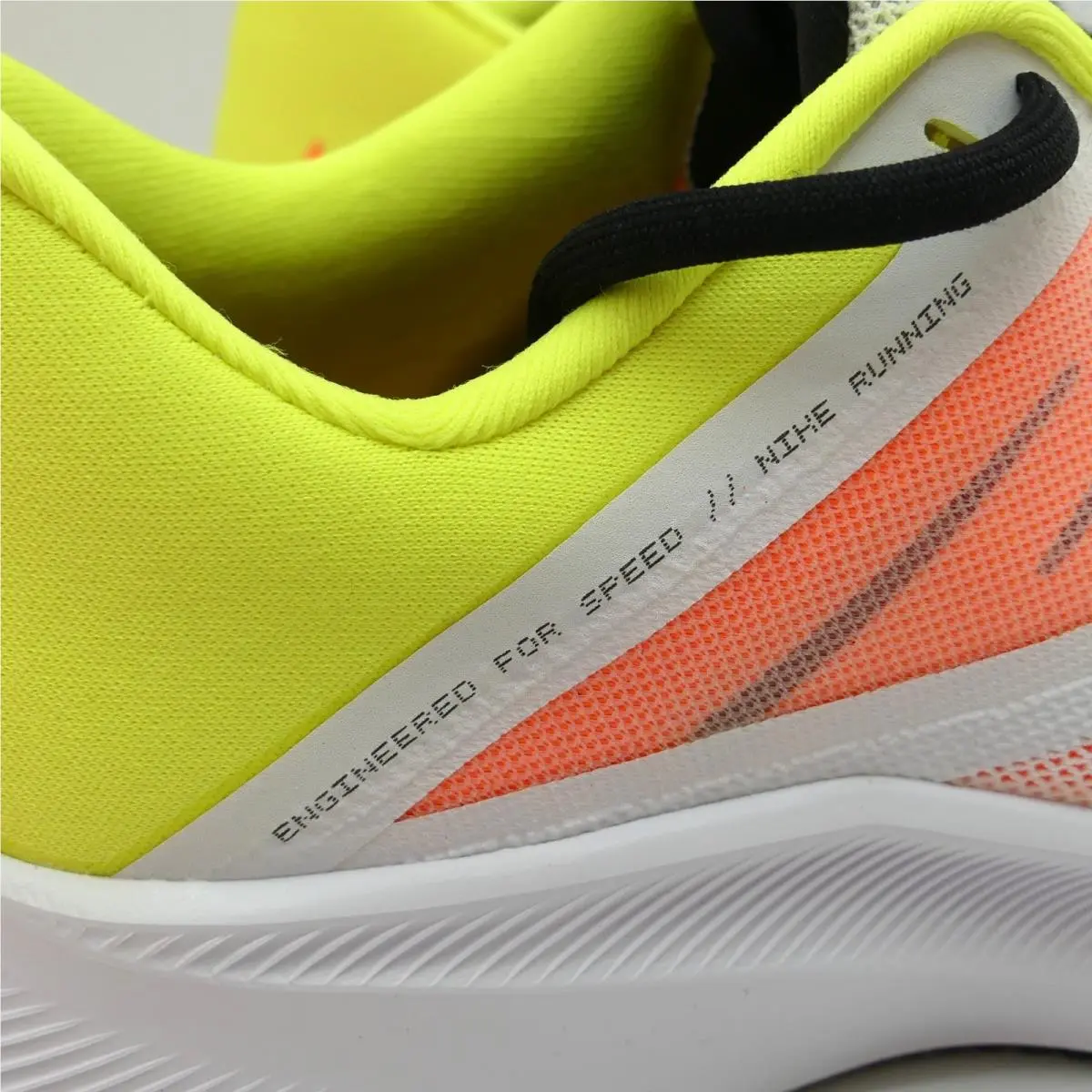 Nike shoes - Nike Quest 3 - Quest - CD0232-107 - White/LT. VLTGE YLW II 6