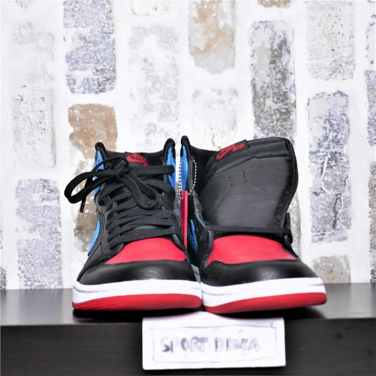Nike shoes - Blue/Red 2
