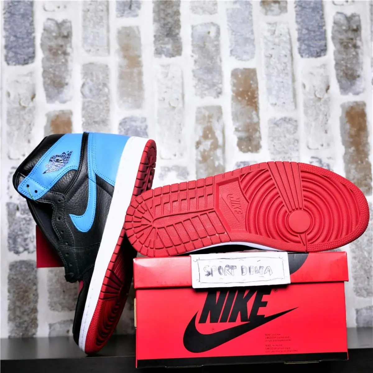 Nike shoes - Blue/Red 4
