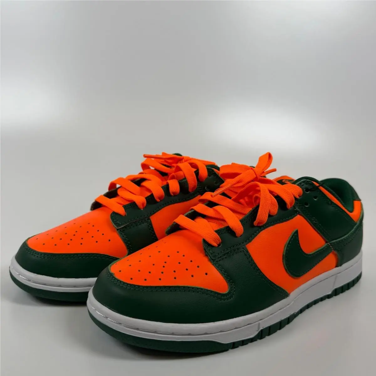 Nike Dunk Low Retro Miami Hurricanes Green Orange DD1391-300 Mens Size 8 Sneaker