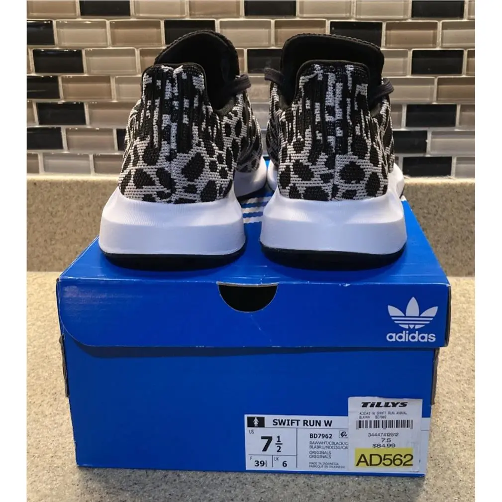 Nike shoes - adidas Swift Run - adidas Swift Run - Black White Cream 11