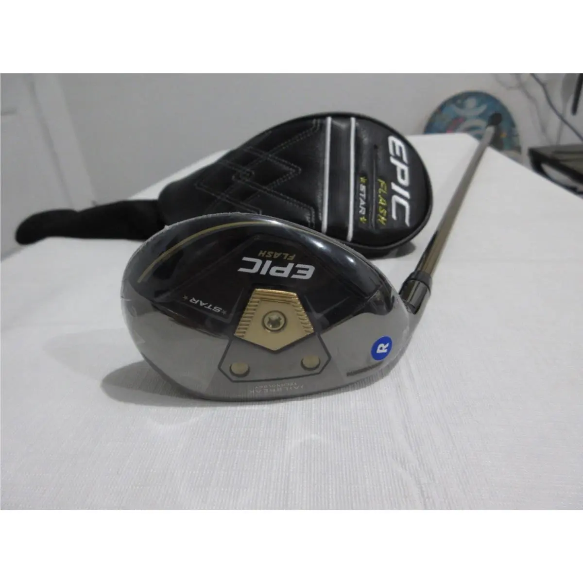 Left-handed Callaway Epic Flash Star Hybrid - 17 - 3H - Regular Graphite