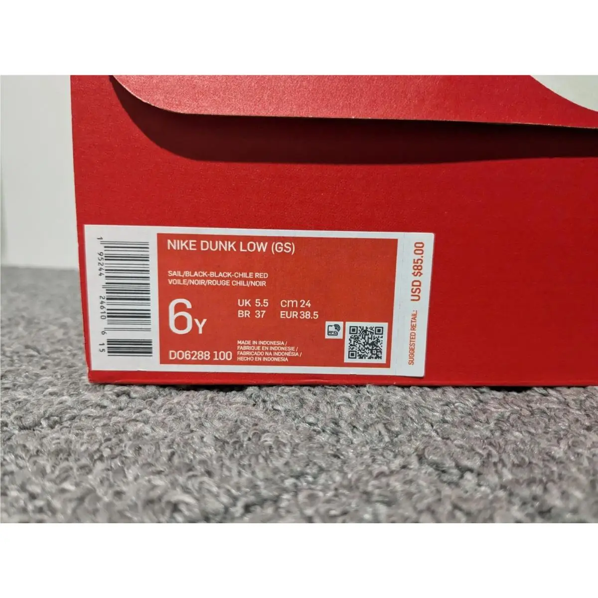 Nike shoes - Multicolor 9