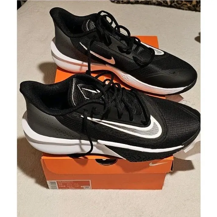 Men`s Running Shoes 12 Nike Precision 7 Black White Gray Athletic Basketball