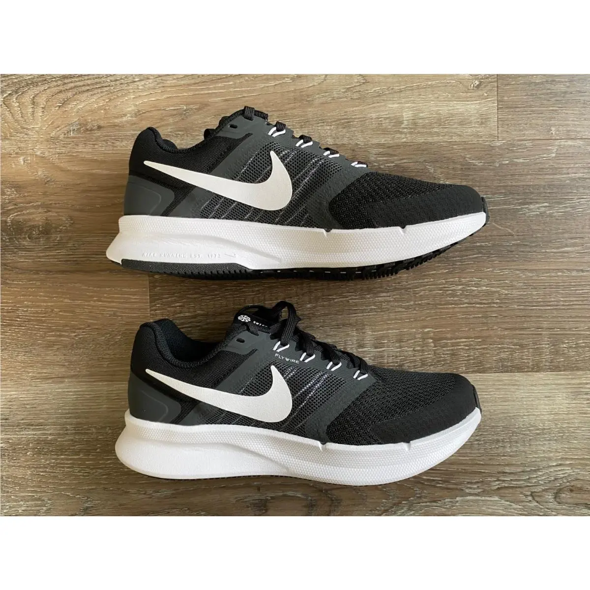 Nike shoes - RUNSWIFT3 - Run Swift - Black (UPC: 196153297302) 2