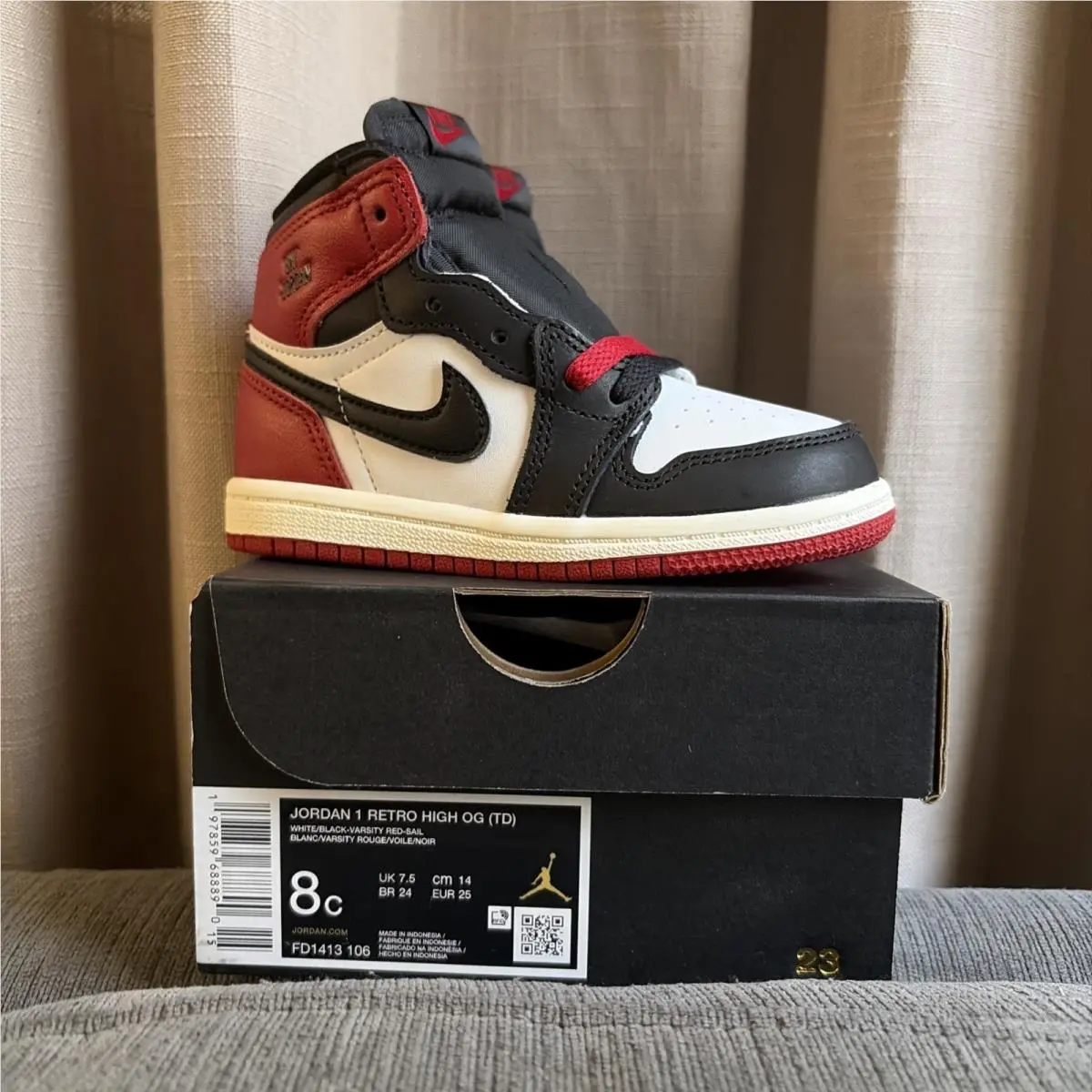 Nike Air Jordan 1 Retro High OG Reimagined Black Toe Toddlers Size 8C FD1413 106