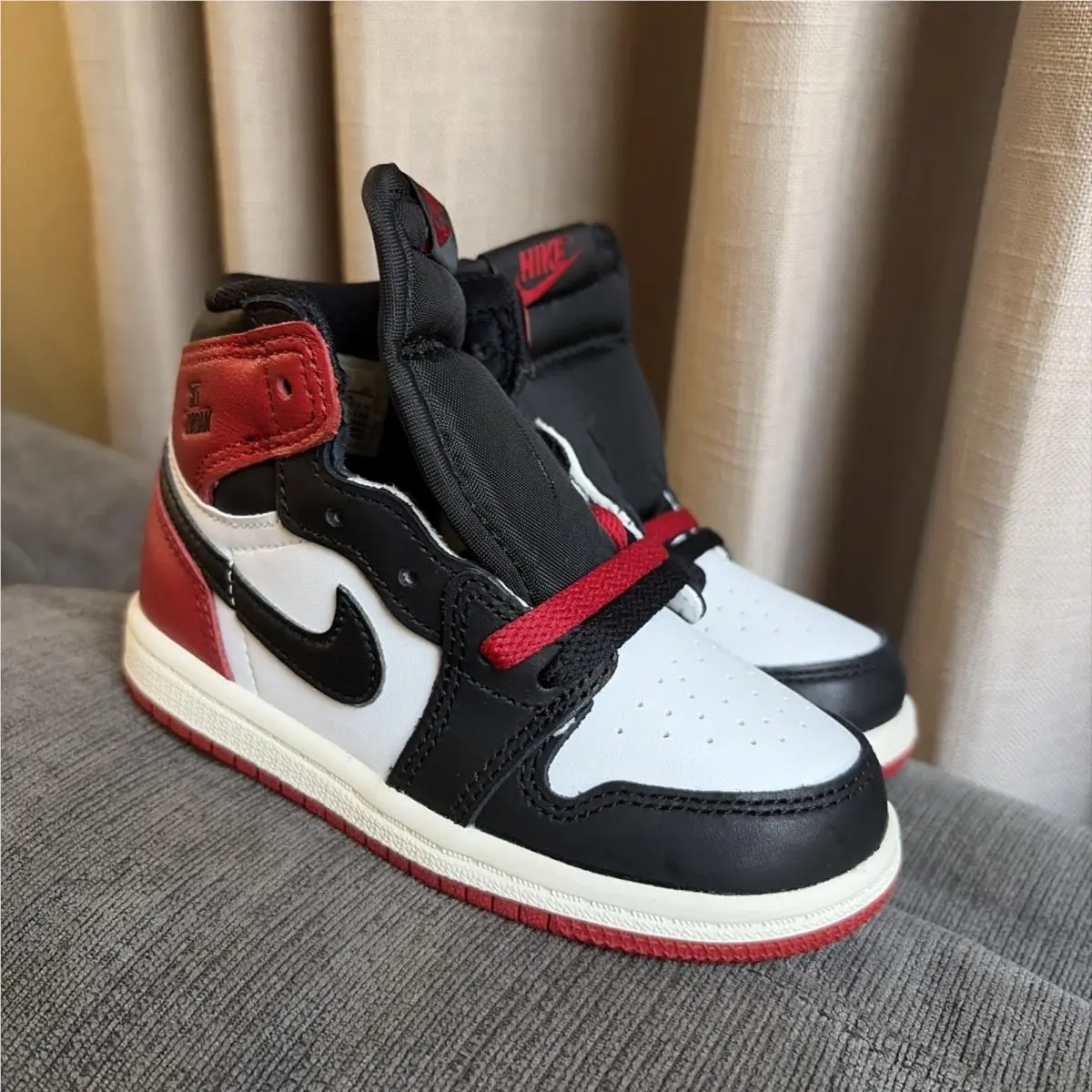 Nike shoes - Air Jordan 1 - Air - FD1413 106 - Red (UPC: 0197859688890) 7