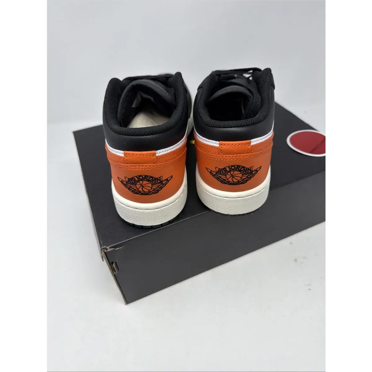 Nike shoes - Air Jordan 1 - Air - Black 3