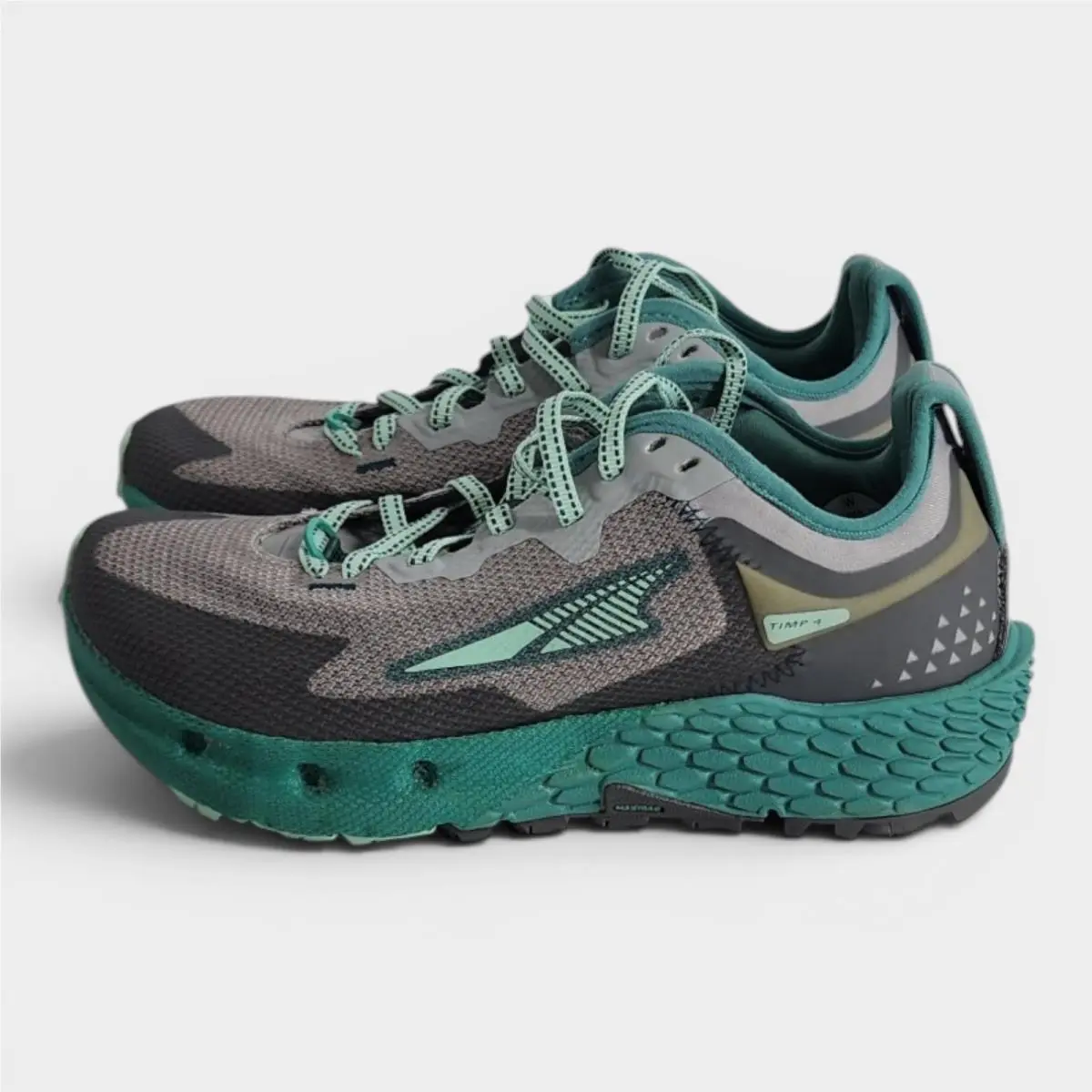 Altra shoes - as pictured 0