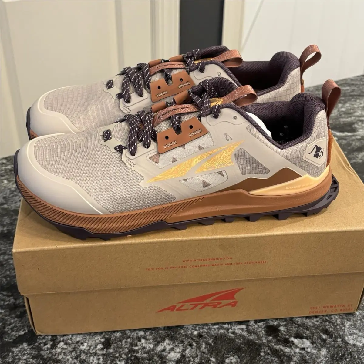 Altra Lone Peak 8 Women’s Size 9 Taupe aloa85nd923-090