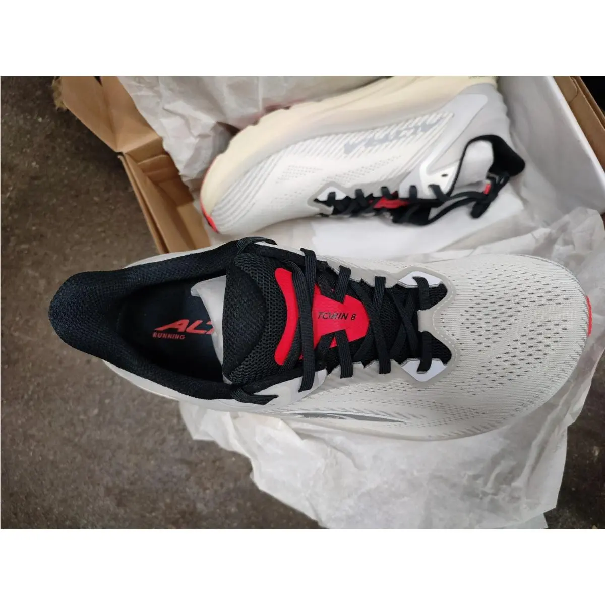 Altra shoes - Altra Torin - Torin - ALOA85QJ224-100 - Gray (UPC: 197804903733) 2