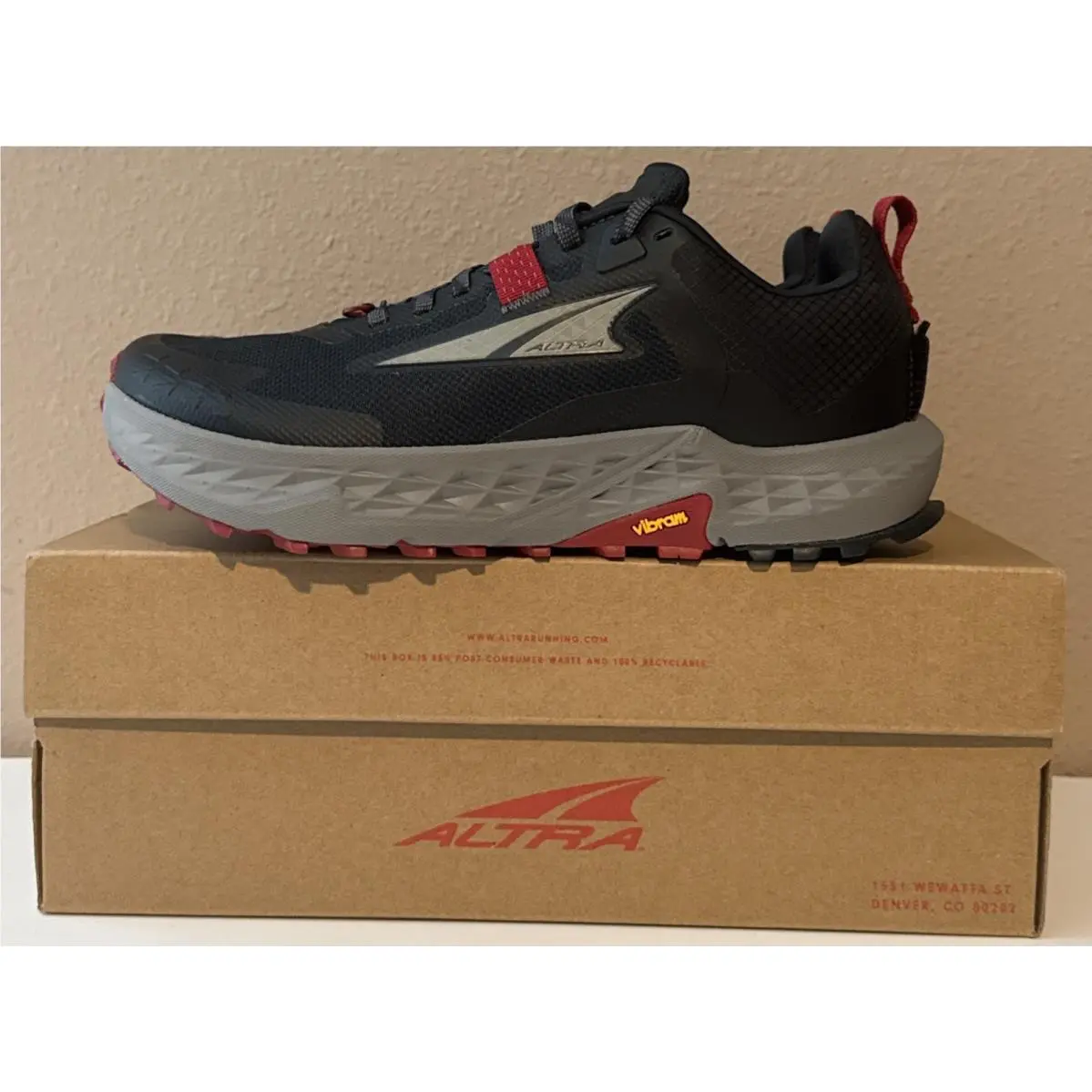 Altra Men`s Timp 5 Trail Vibram Running Shoe Black Size 7