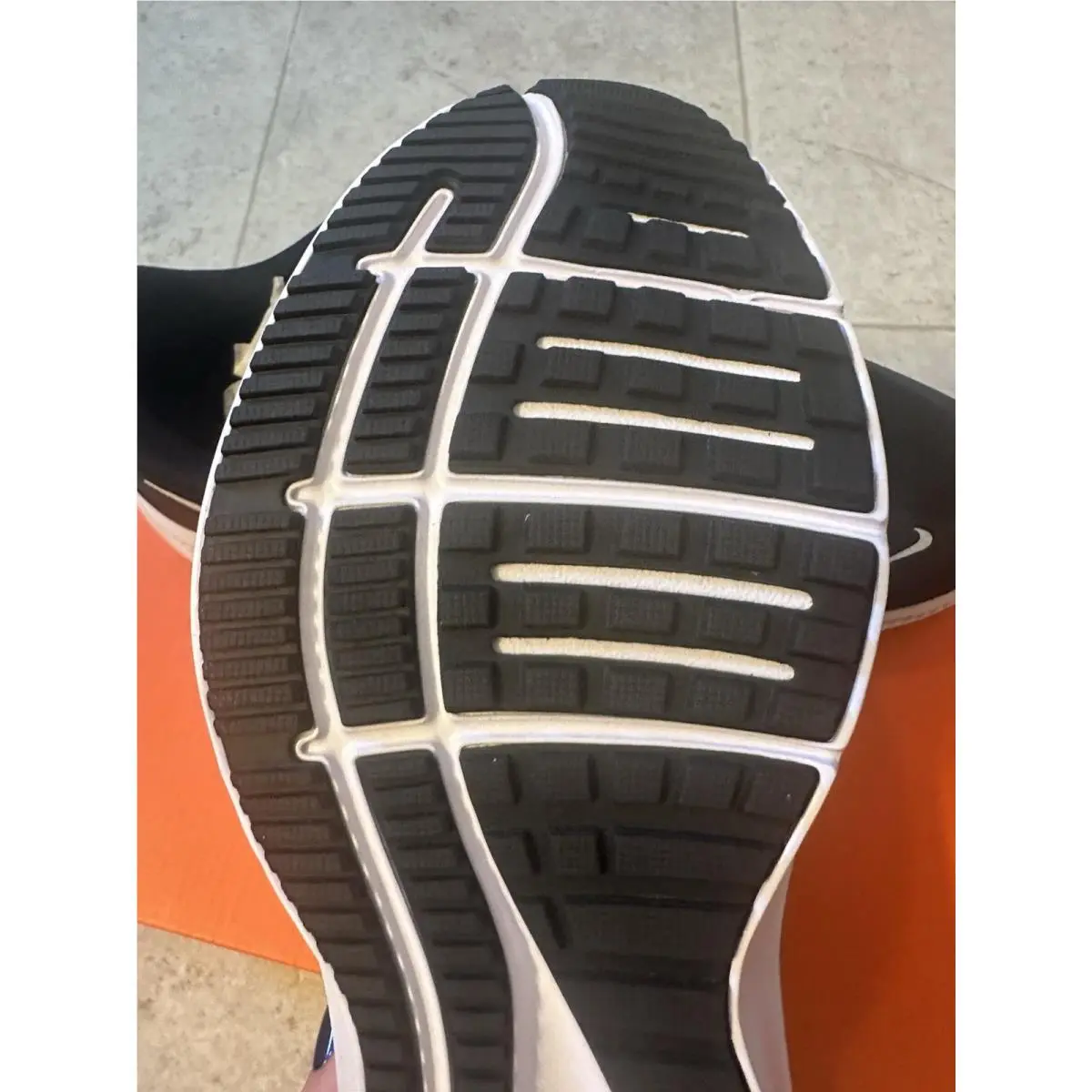 Nike shoes - Nike Quest 4 - Quest - DA1106-006 - White 4
