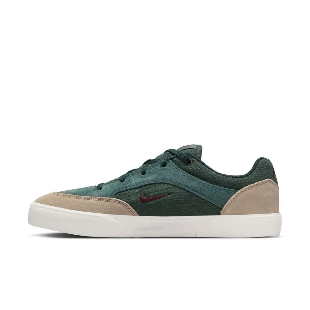 Nike shoes - Green 2