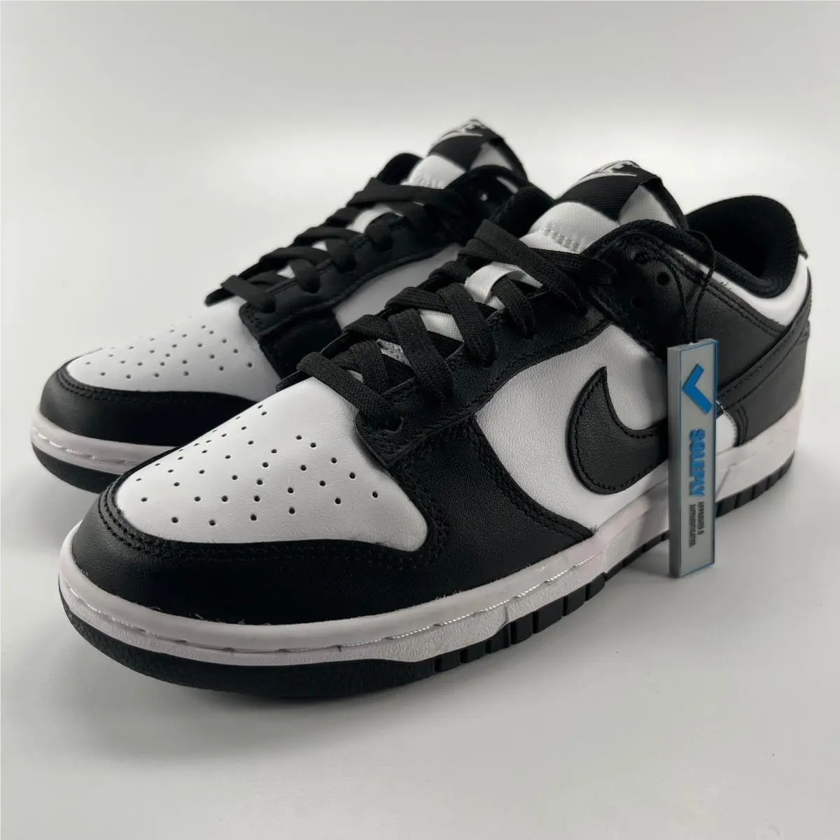 Nike Dunk Low Retro White Black Panda Womens Sneakers DD1503-101 Size 7.5W