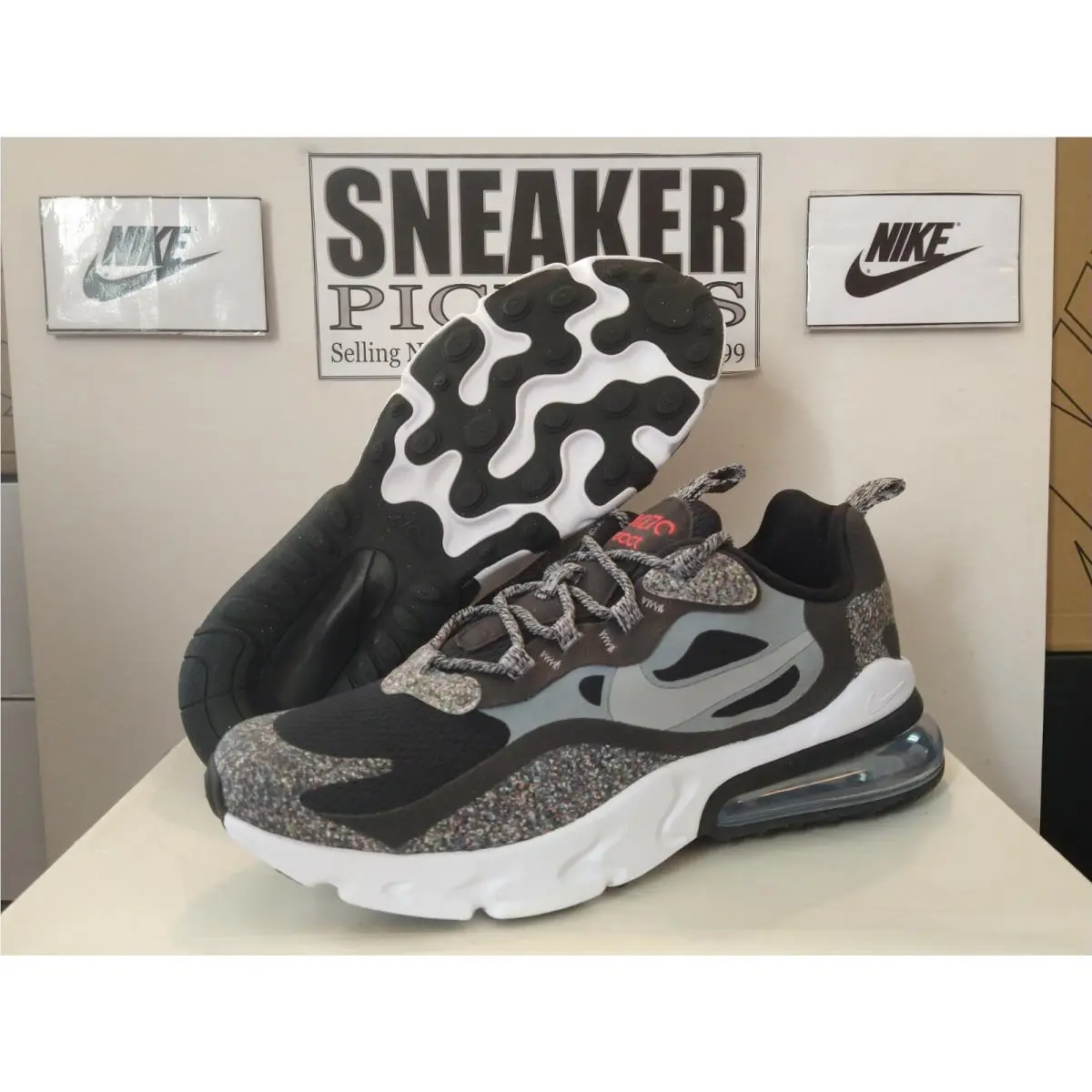 Nike shoes - Nike Air Max 270 React - Black 0