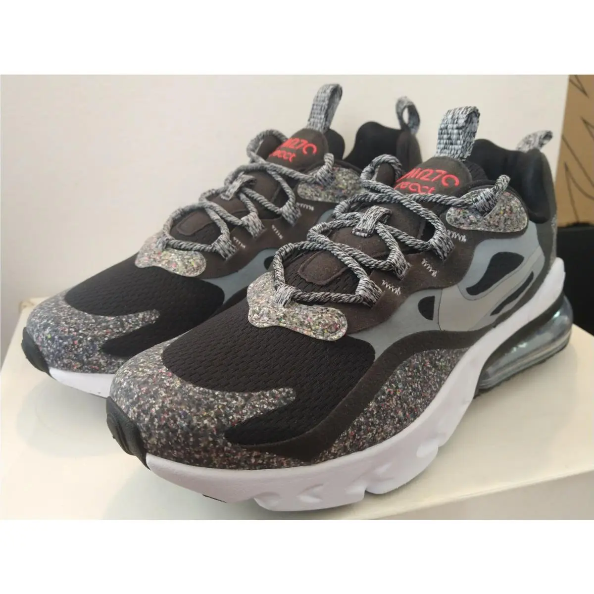 Nike shoes - Nike Air Max 270 React - Black 5