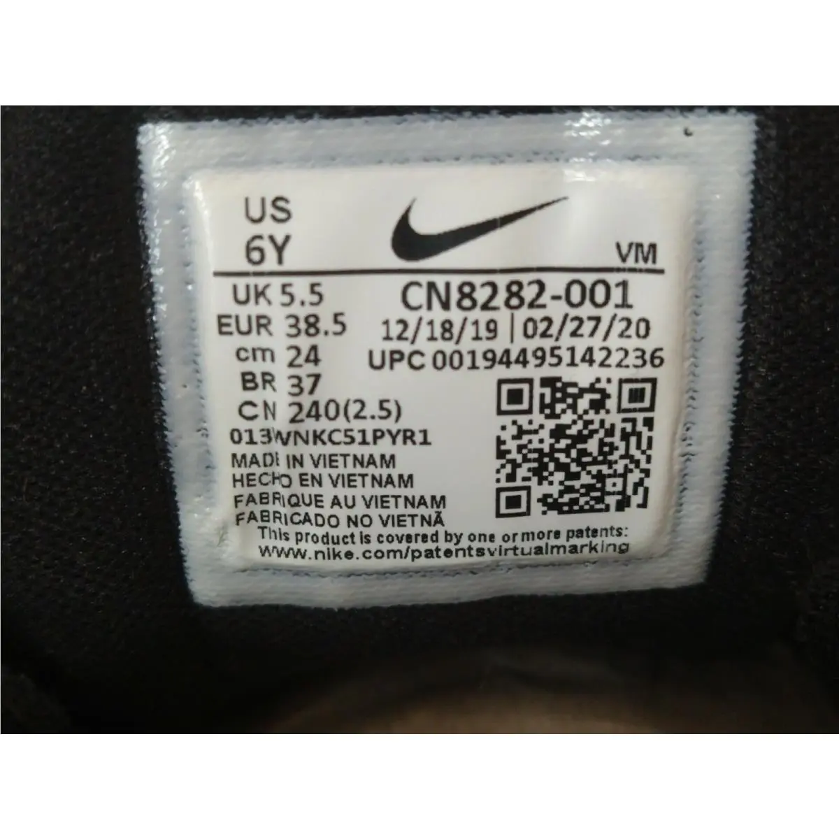 Nike shoes - Nike Air Max 270 React - Black 10