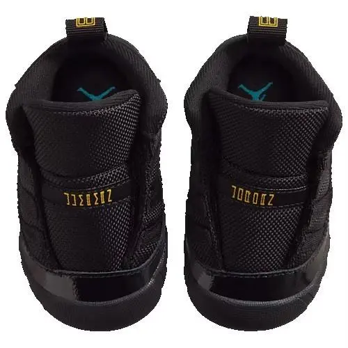 Nike shoes - Air Jordan 11 - Air - Black 6