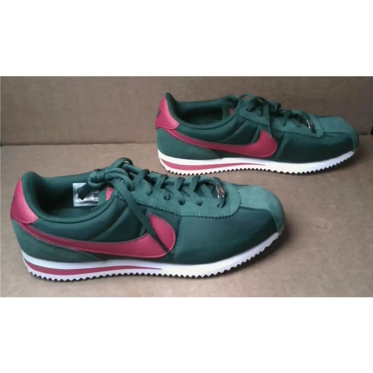 Big Kids` Size 6.5 Y - Nike Cortez Gorge Green/white/wild Cherry