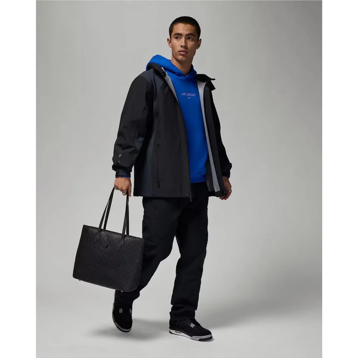Jordan Monogram Tote Bag 17L Black MM0990-023