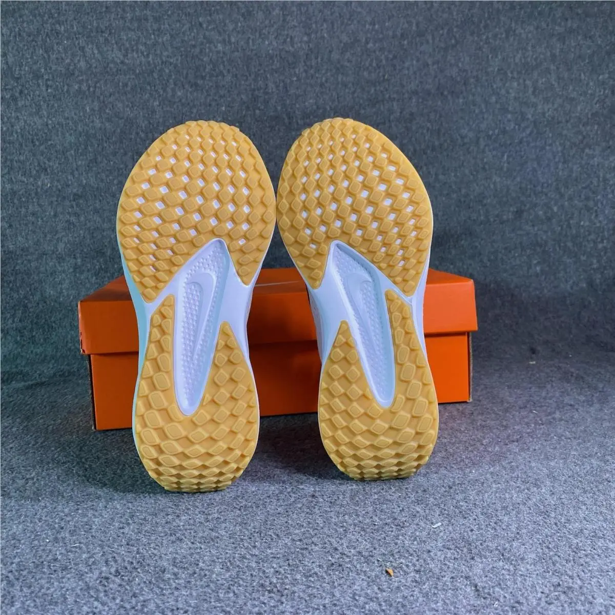 Nike shoes - Nike Quest 6 - Quest - White 4