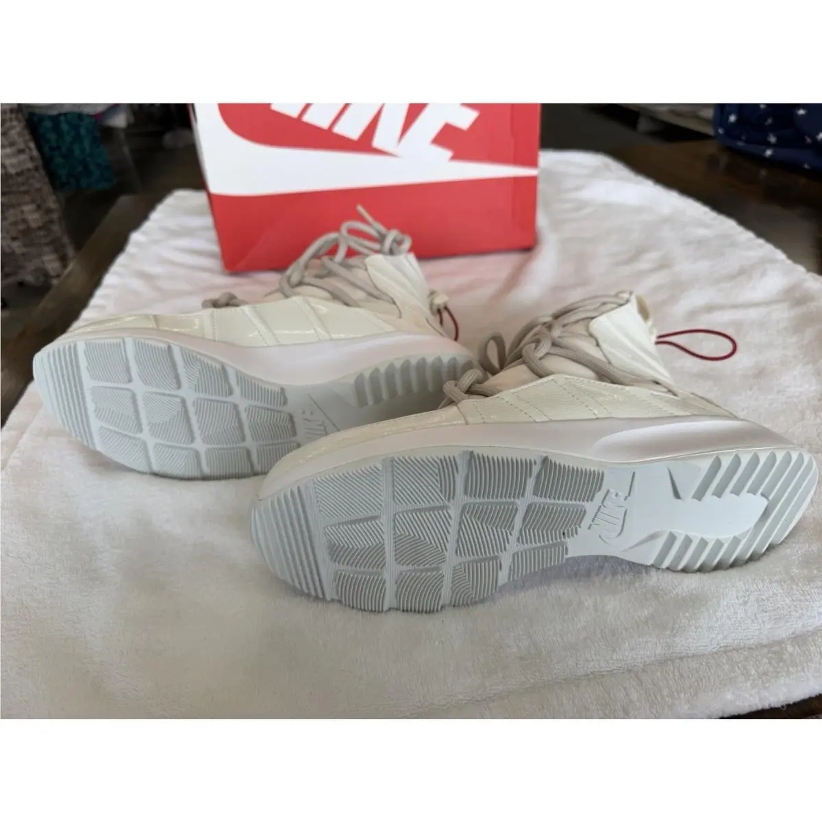 Nike shoes - Nike Tanjun High Rise - Tanjun High Rise - AO0355 - Phantom Red Sand (UPC: 193151581006) 0