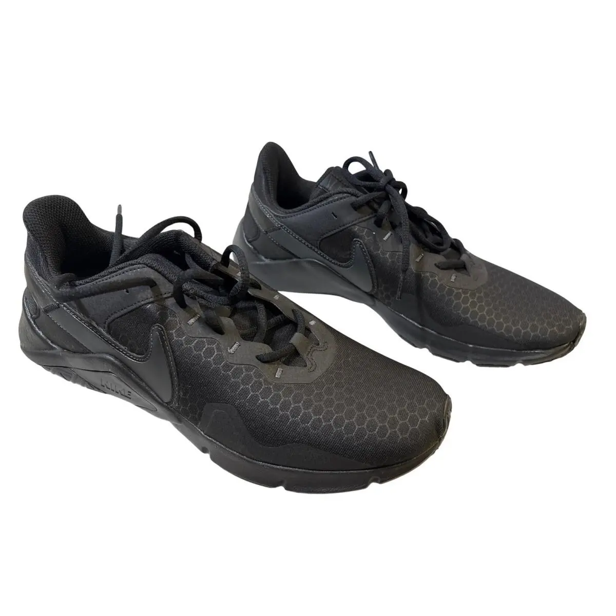 Nike Legend Essential 2 Mens Black Training Athletic Sneakers Size 10.5