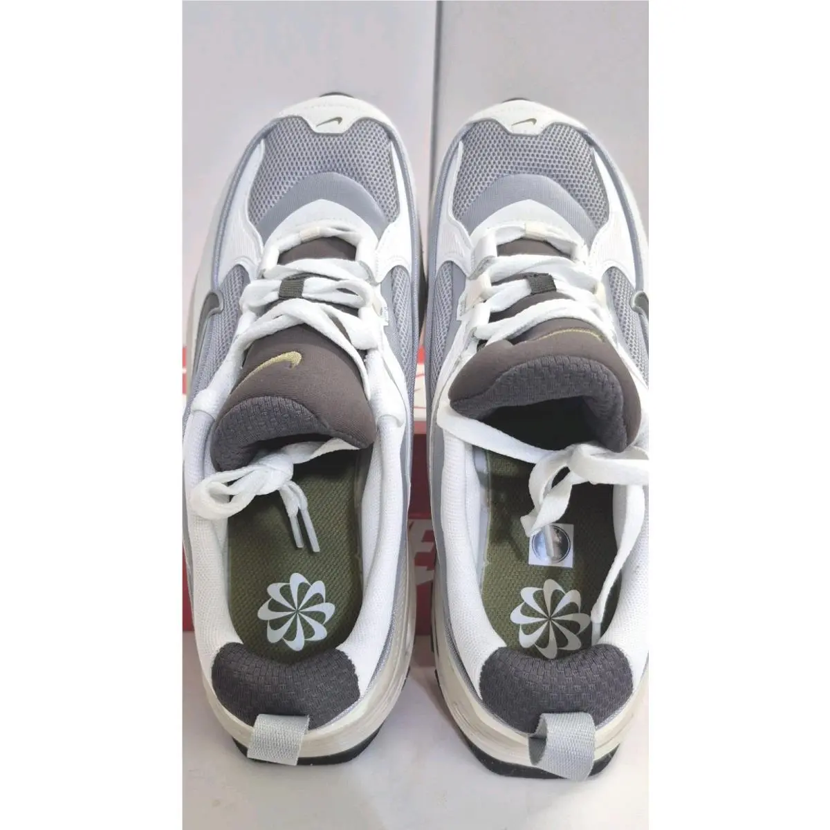 Nike shoes - Nike Air Max Bliss - Air Max Bliss - White 5