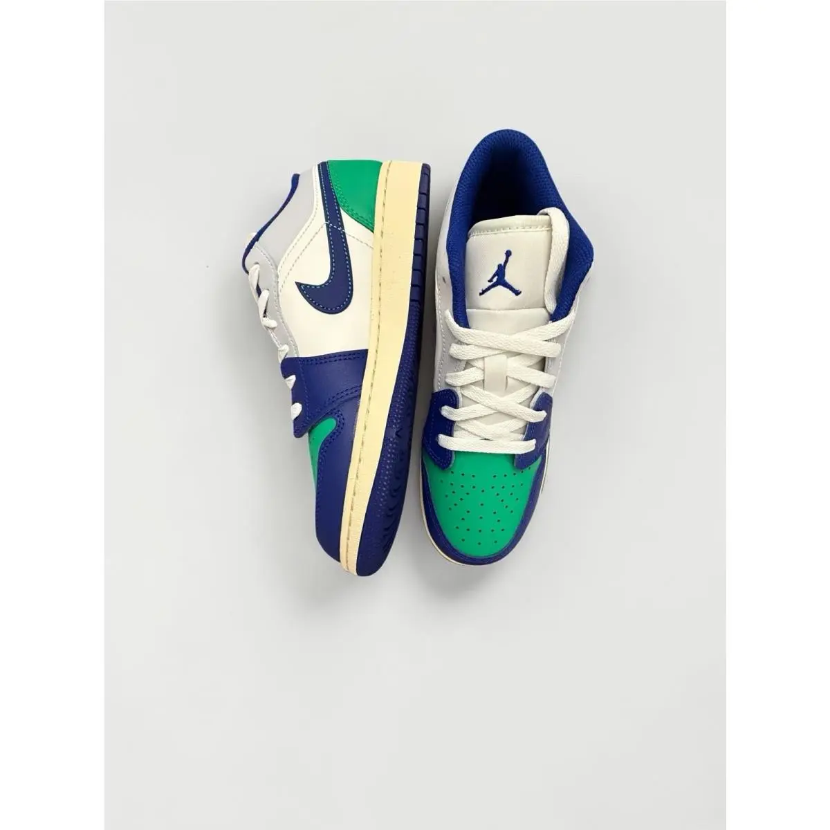 Nike shoes - Air Jordan 1 - Air - Blue 5