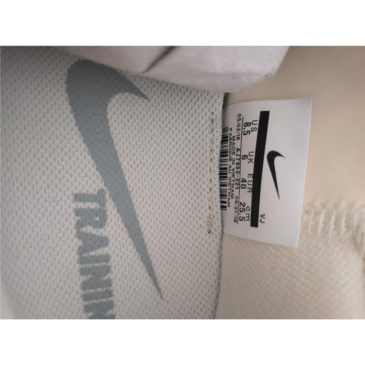 Nike shoes - Nike Light - Light - Beige 5