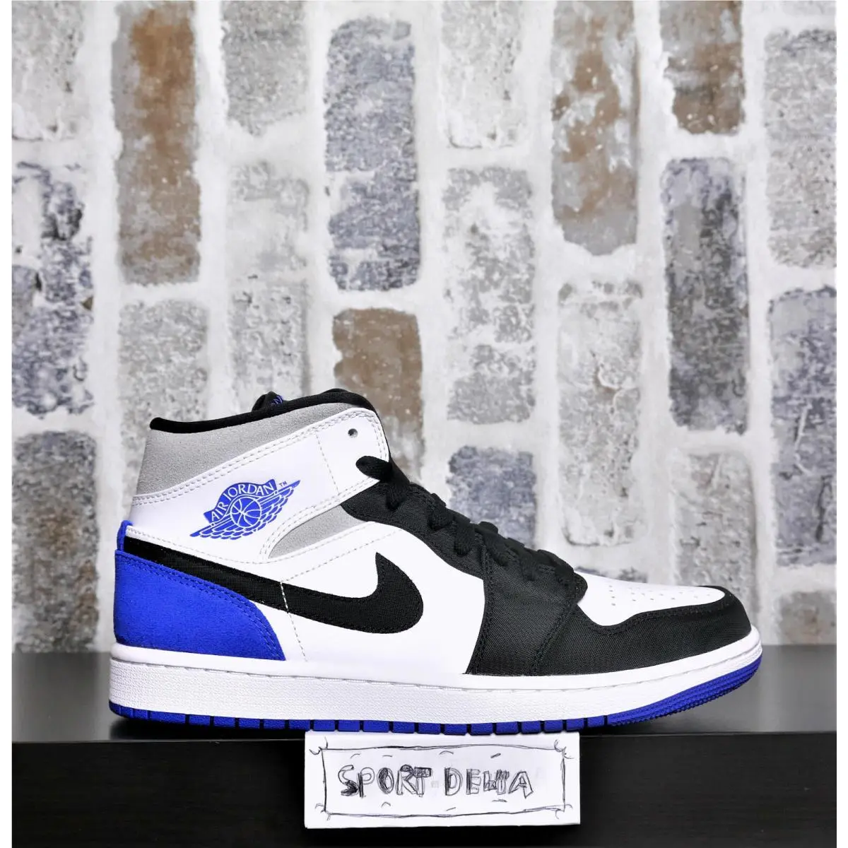 Nike shoes - Jordan 1 - Hyper Royal Blue/White 0
